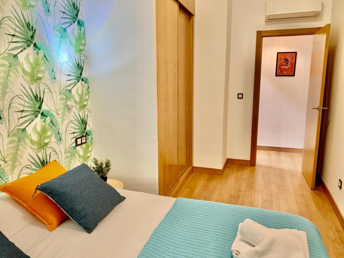 Homely Malaga Refino Bajo G6 Y F6 Luaran gambar