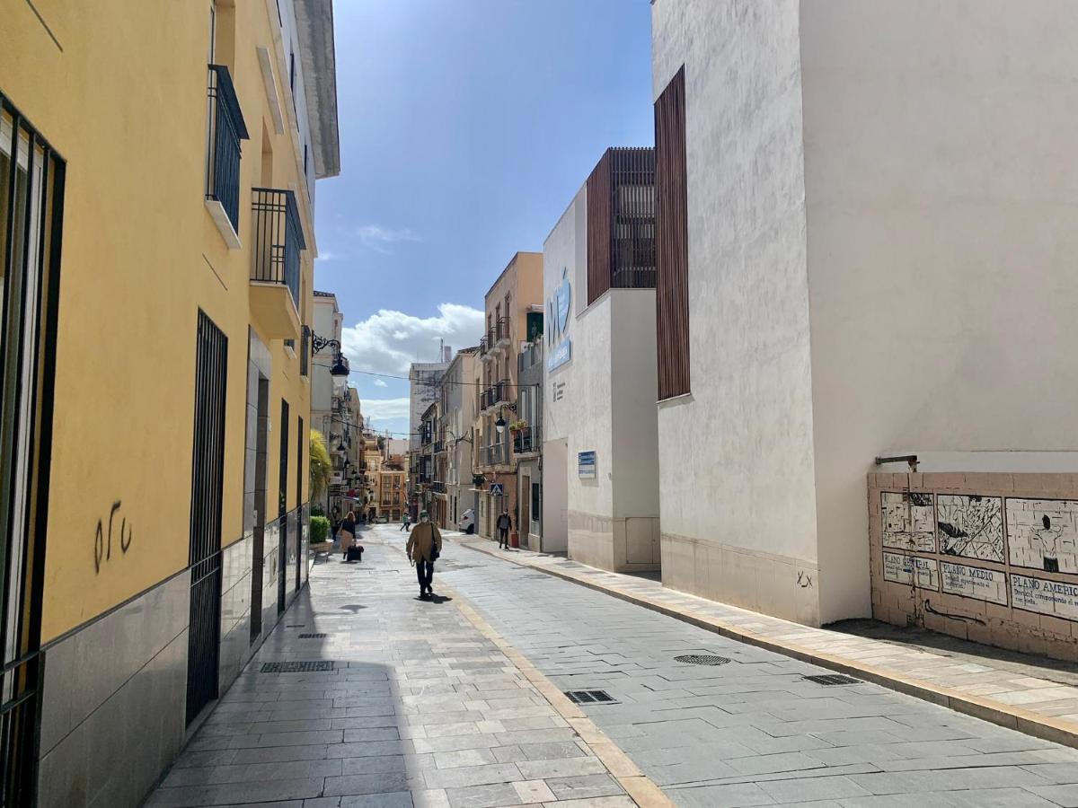 Homely Malaga Refino Bajo G6 Y F6 Luaran gambar