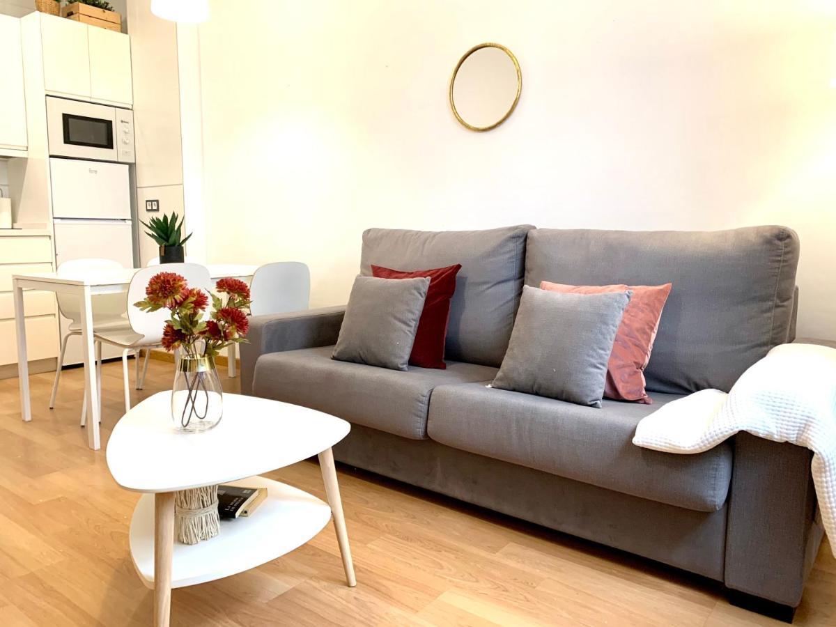 Homely Malaga Refino Bajo G6 Y F6 Luaran gambar